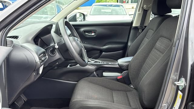 Used 2024 Honda HR-V LX image 10
