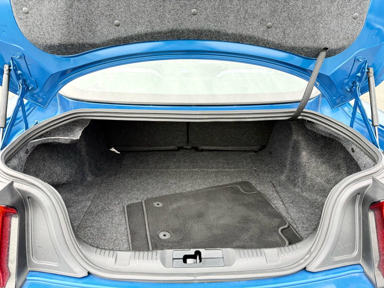 Used 2020 Ford Mustang GT image 57