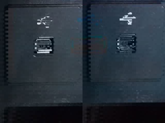 Used 2019 Ford Explorer XLT w/ Class III Trailer Tow Package FWD image 31