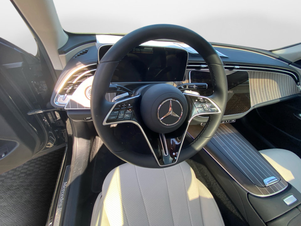 Certified 2026 Mercedes-Benz E 350 4MATIC Sedan image 10