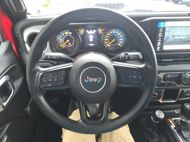 Used 2024 Jeep Wrangler Sport AWD/4WD image 16