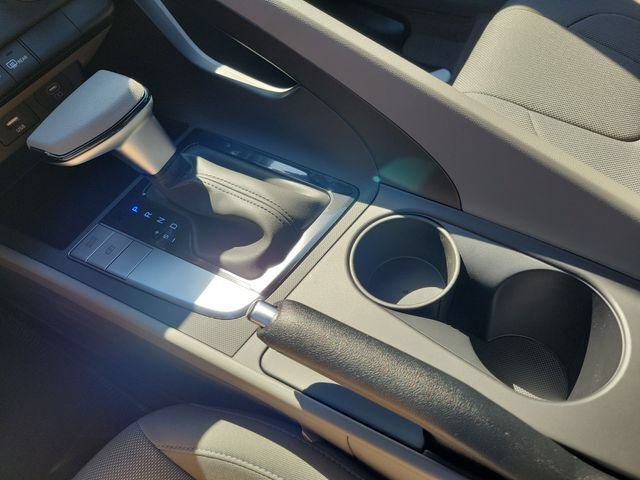New 2026 Hyundai Elantra SE FWD image 15