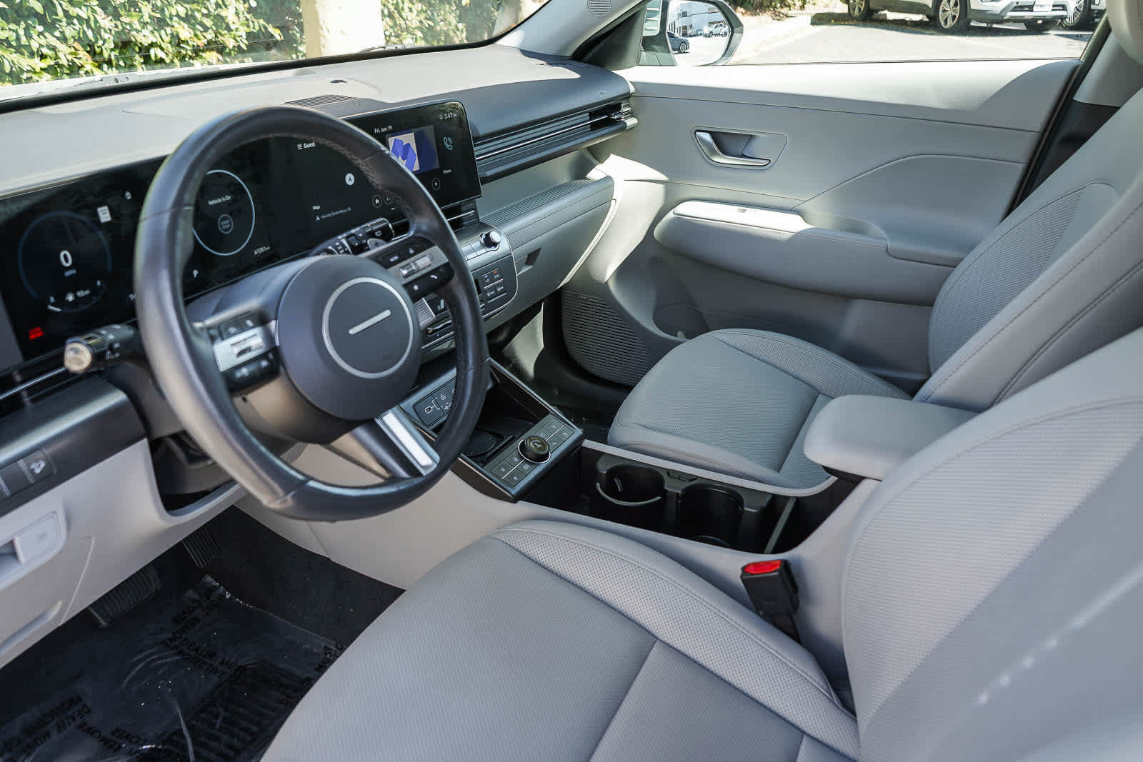 Used 2024 Hyundai Kona Limited AWD/4WD image 20