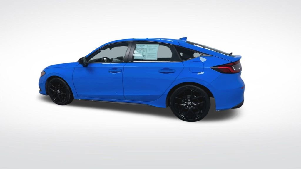 Used 2023 Honda Civic Sport image 8