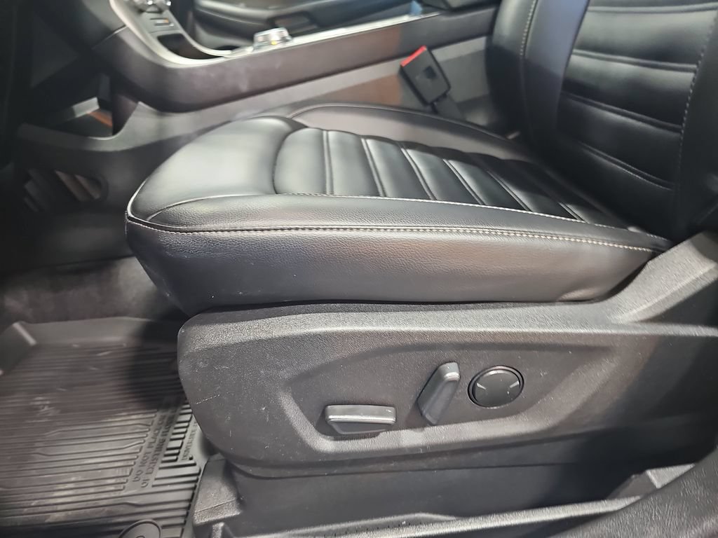 Used 2023 Ford Edge SEL w/ Convenience Package AWD/4WD image 29