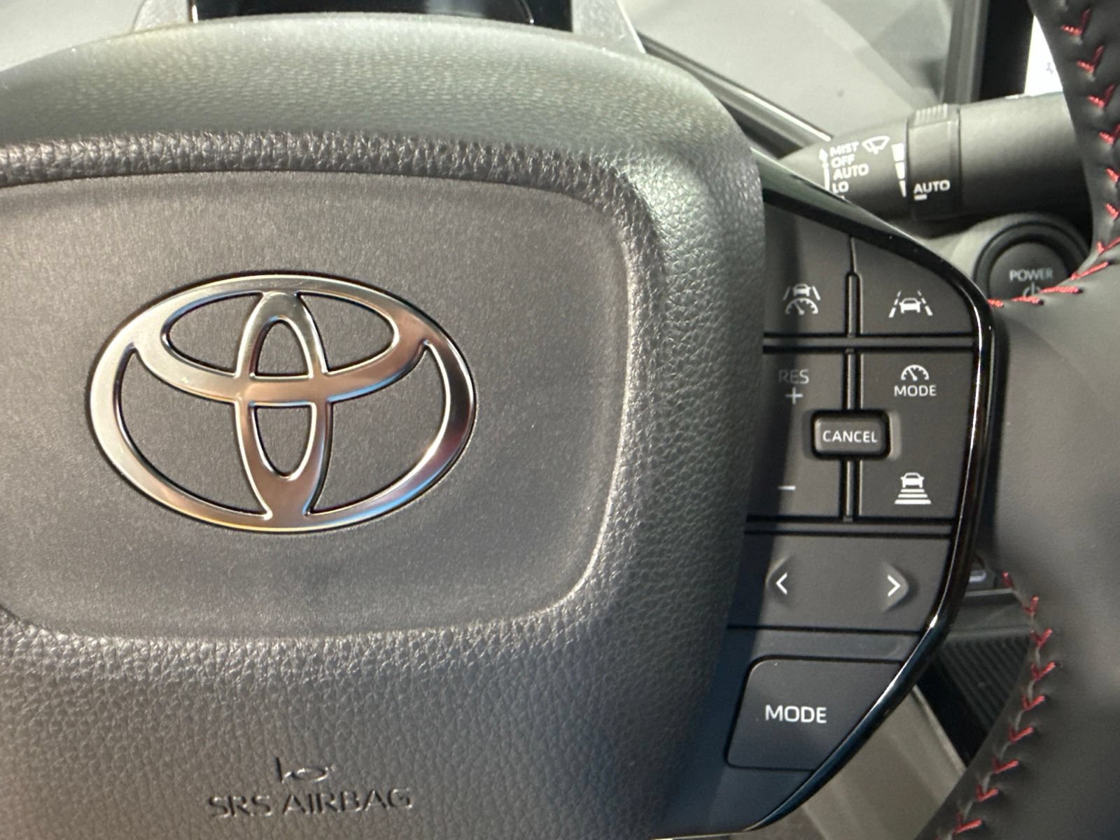 New 2025 Toyota Prius Plug-In Hybrid w/ Limited Premium Package FWD image 32