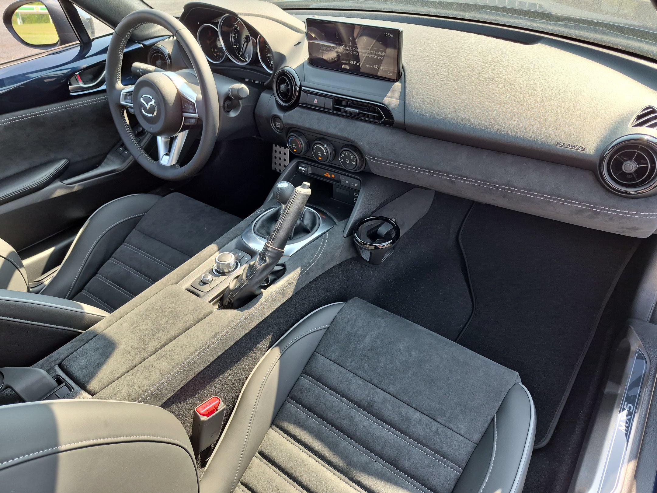 New 2026 MAZDA MX-5 Miata RF Club w/ Interior Package RWD image 31