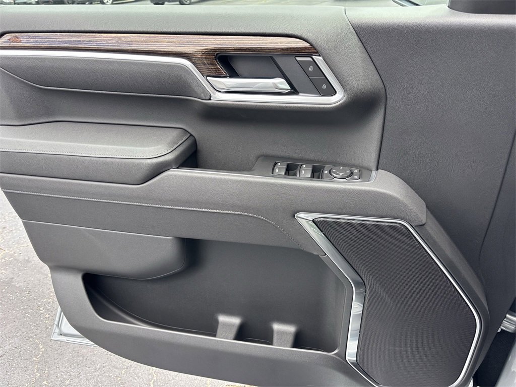 New 2026 GMC Sierra 1500 SLE w/ X31 Off-Road Package image 12