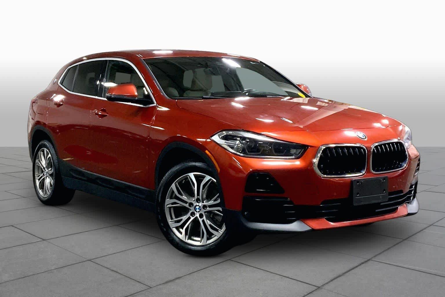 Used 2022 BMW X2 xDrive28i w/ Premium Package AWD/4WD image 3