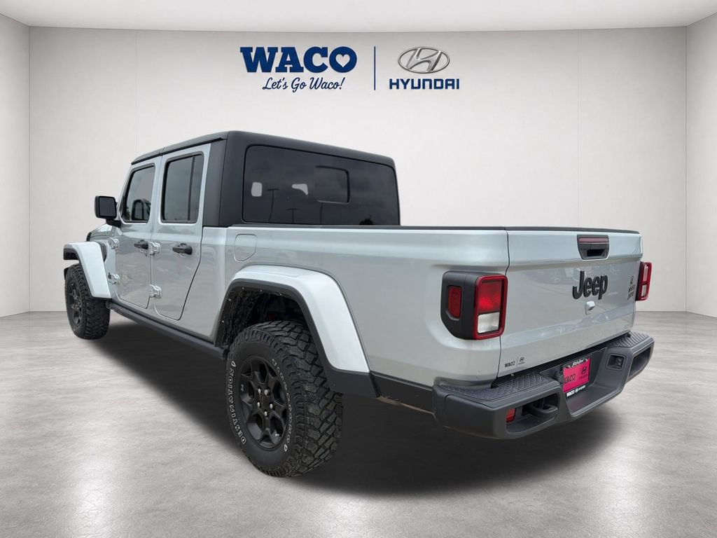 Used 2023 Jeep Gladiator Sport AWD/4WD image 9