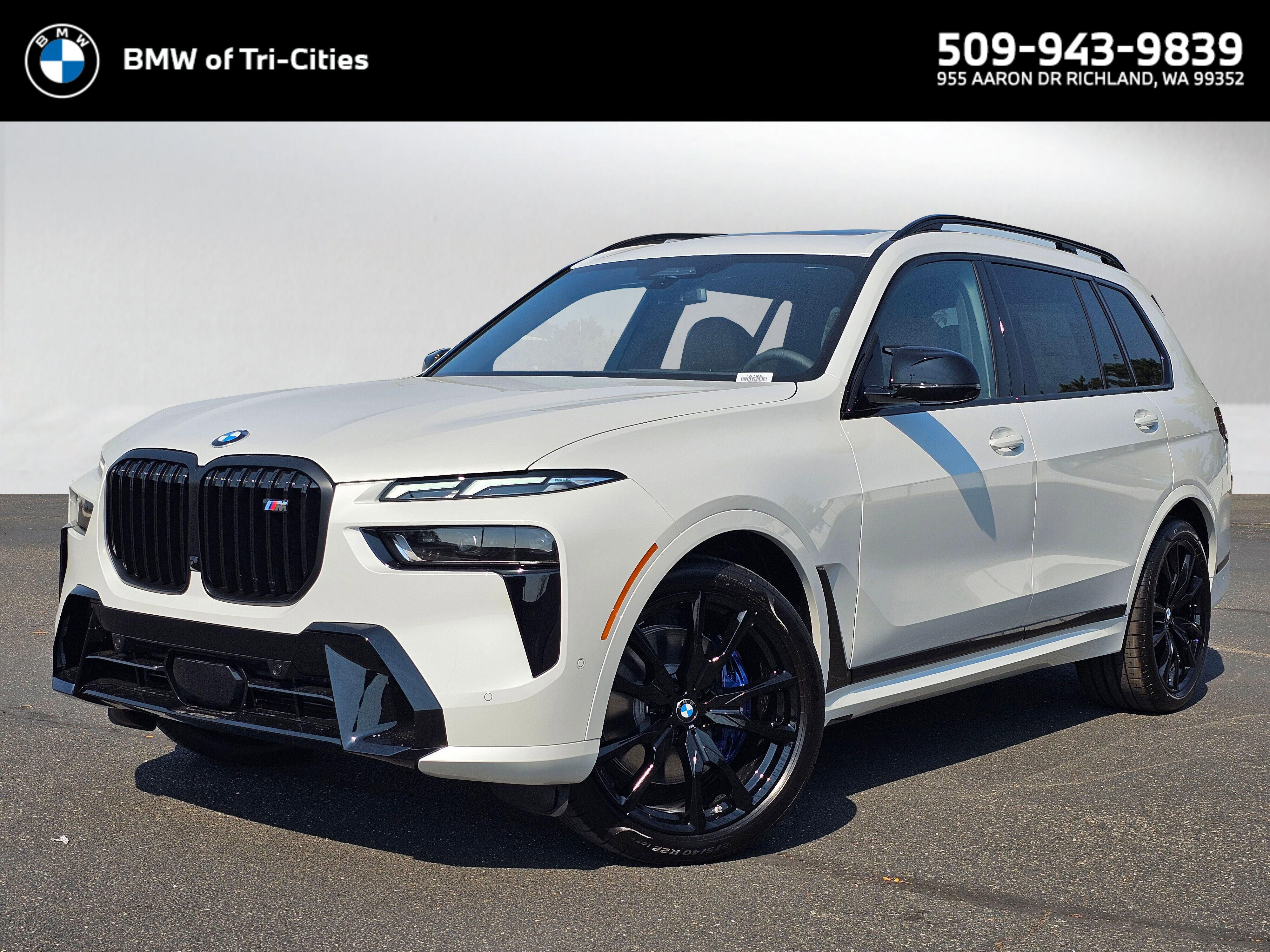 New 2026 BMW X7 M60i image 1