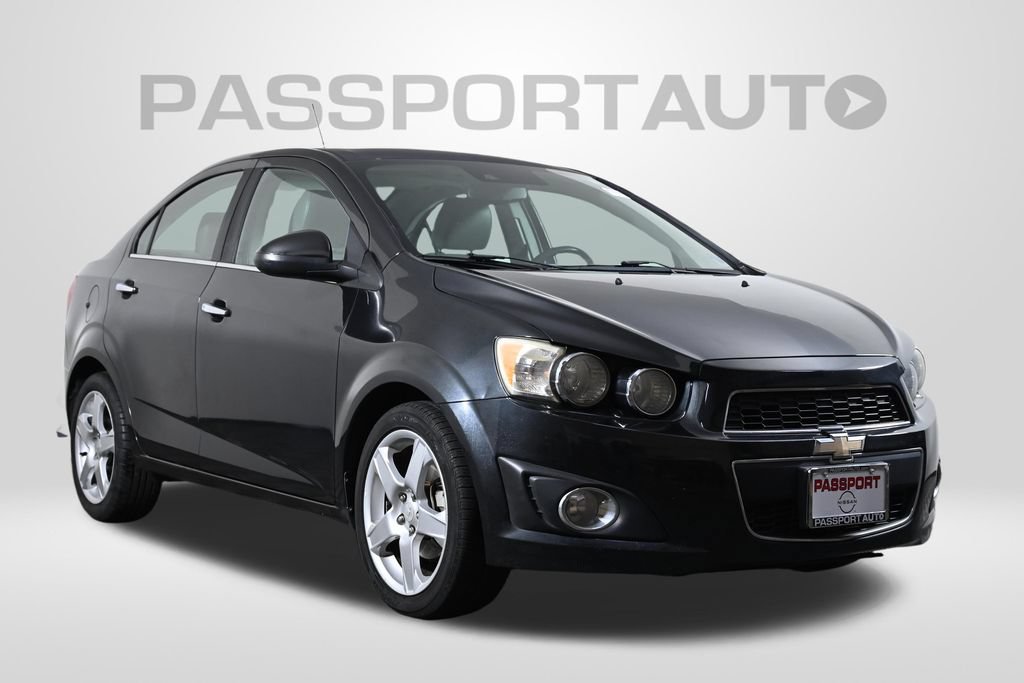 Used 2015 Chevrolet Sonic LTZ w/ Advanced Safety Package FWD image 4