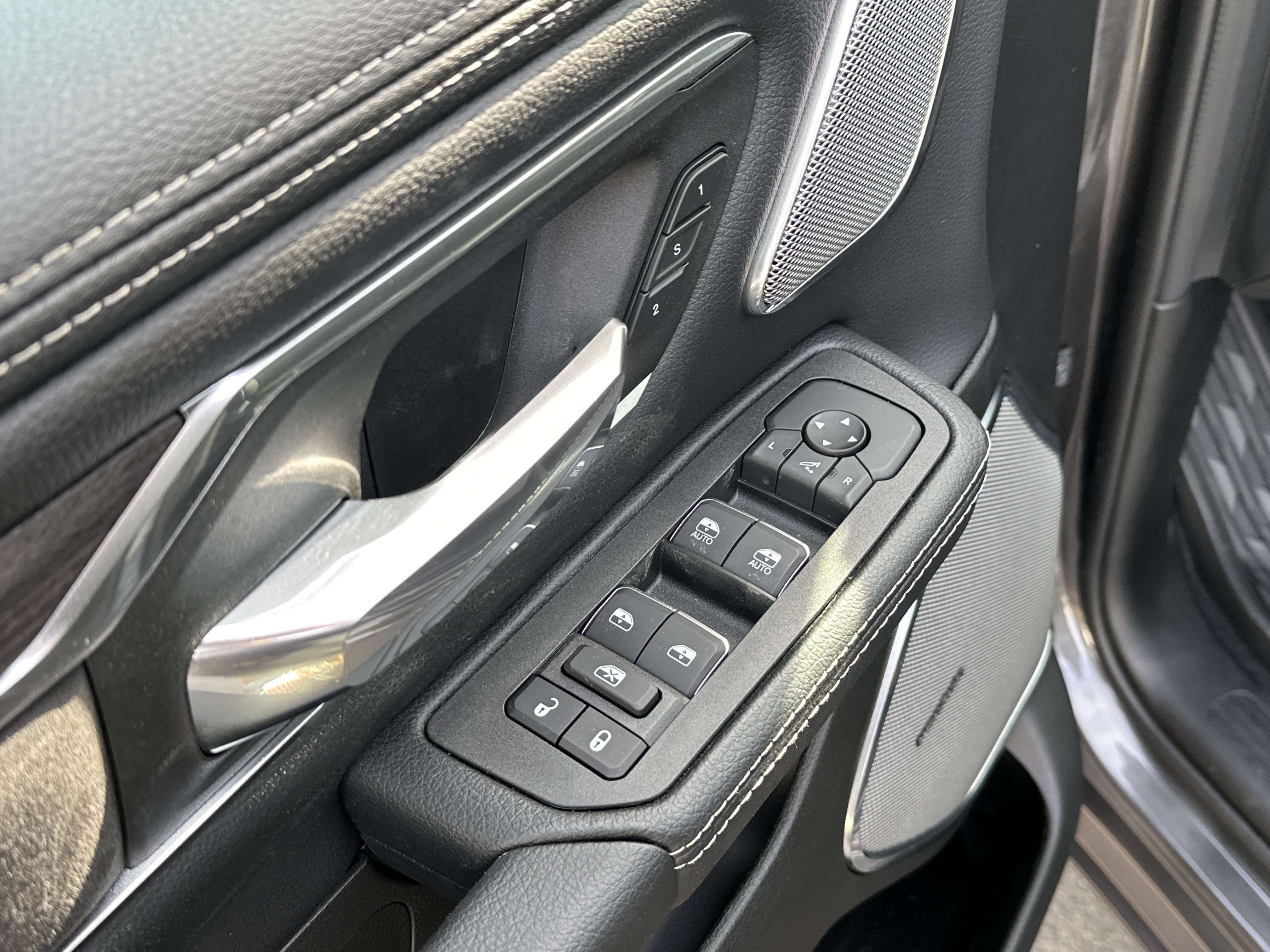 New 2026 RAM 1500 Laramie w/ Night Edition AWD/4WD image 14