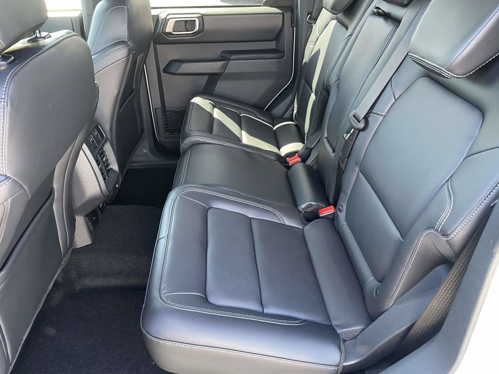 New 2026 Ford Bronco Outer Banks AWD/4WD image 12