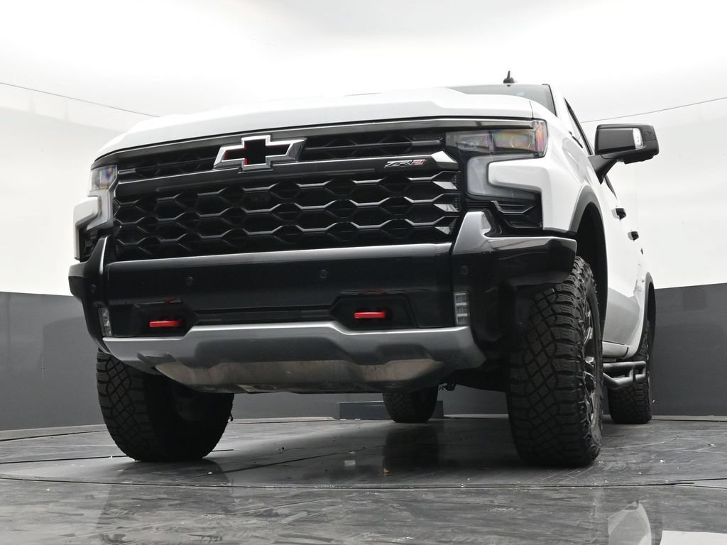 Used 2025 Chevrolet Silverado 1500 ZR2 w/ Technology Package AWD/4WD image 27