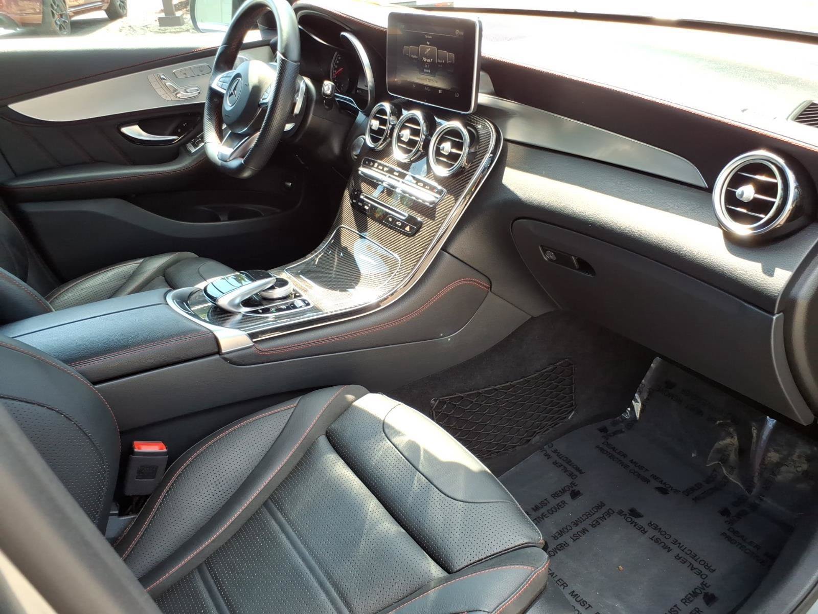 Used 2019 Mercedes-Benz GLC 43 AMG 4MATIC image 25