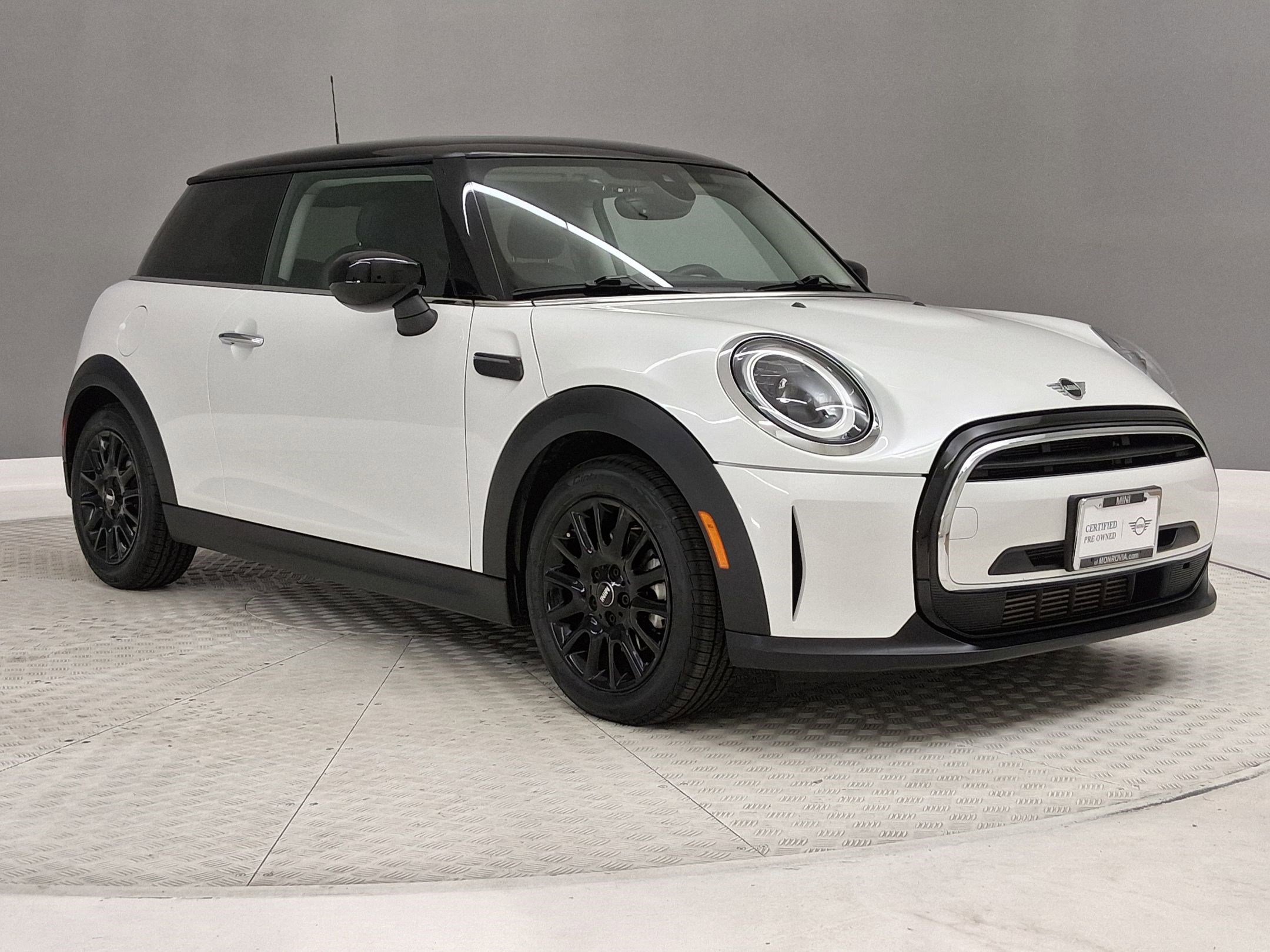 Certified 2024 MINI Cooper 2-Door Hardtop FWD image 5