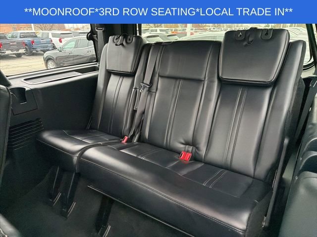 Used 2017 Lincoln Navigator Select image 19