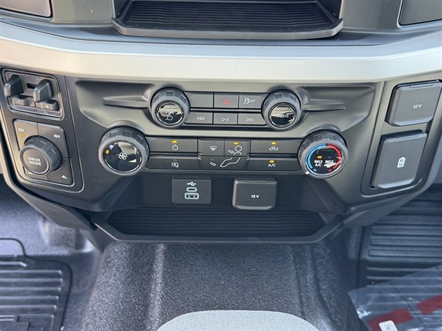 New 2026 Ford F350 XL AWD/4WD image 15
