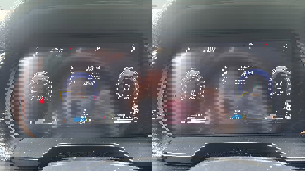 Used 2023 Jeep Grand Cherokee Laredo image 13