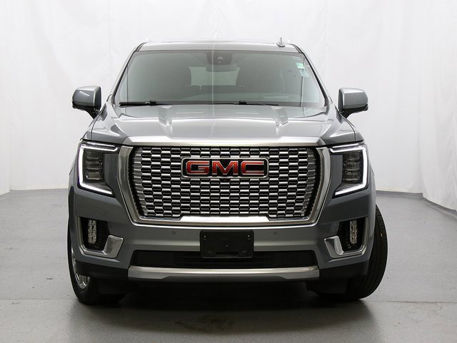 Used 2023 GMC Yukon XL Denali image 5
