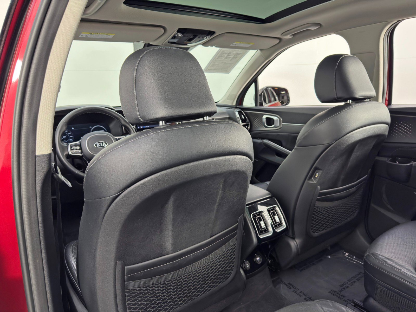 Used 2021 Kia Sorento SX image 33