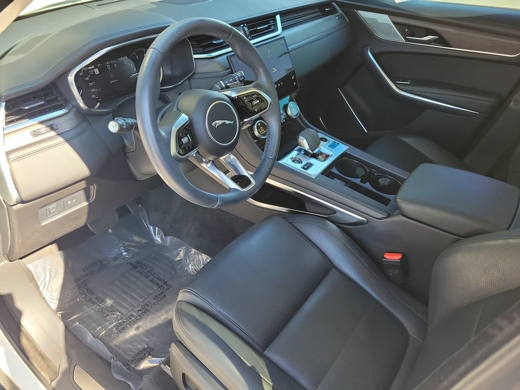 Used 2023 Jaguar F-PACE S AWD/4WD image 4