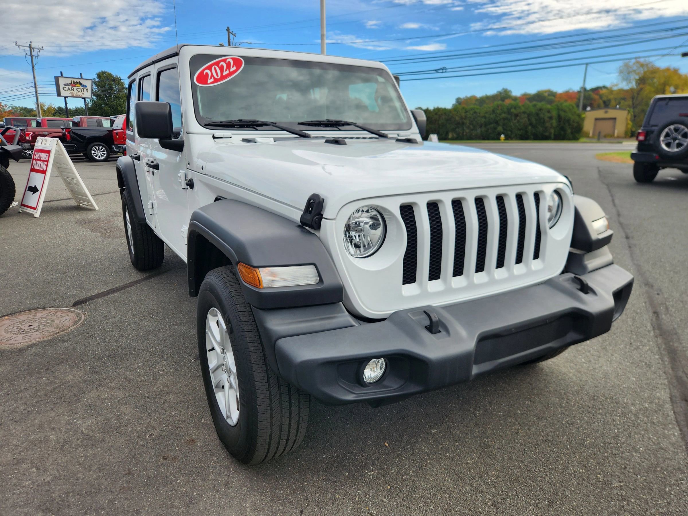 Used 2022 Jeep Wrangler Unlimited Sport image 22