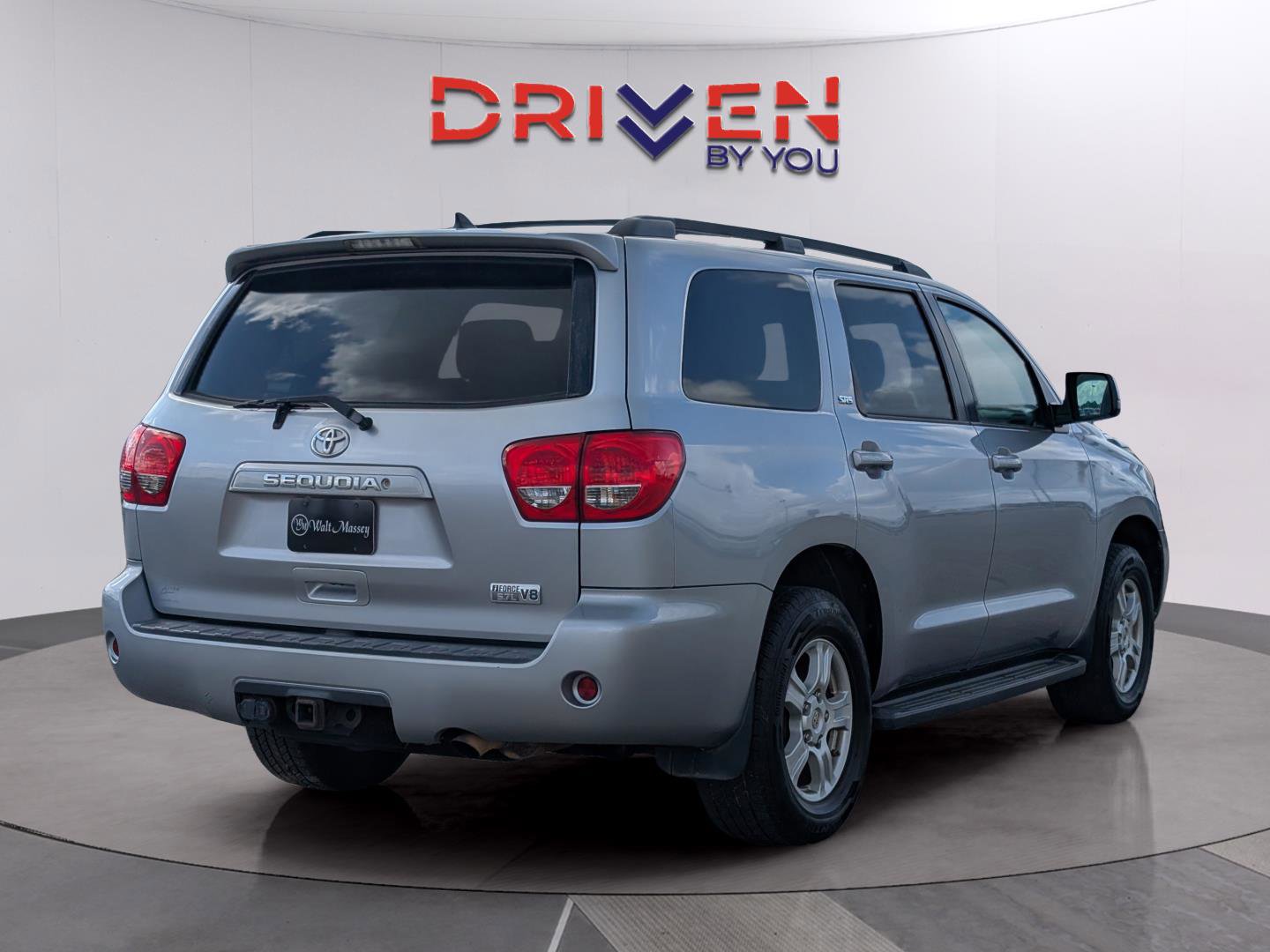 Used 2013 Toyota Sequoia SR5 image 5