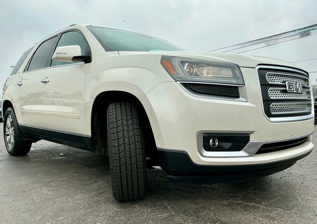 Used 2015 GMC Acadia SLT FWD image 2