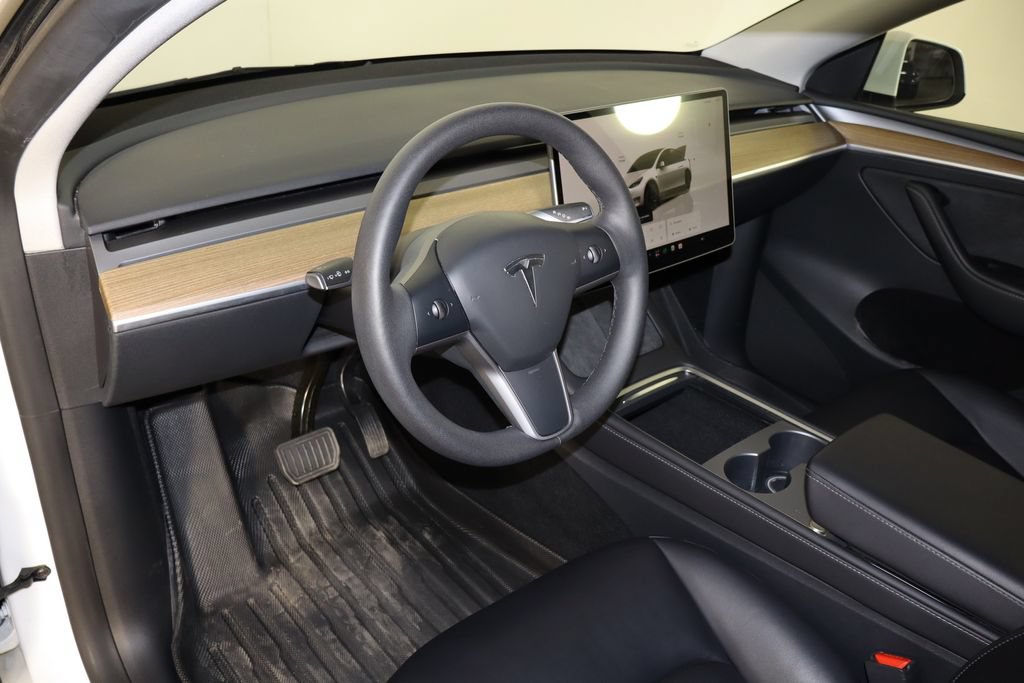 Used 2023 Tesla Model Y Long Range AWD/4WD image 22