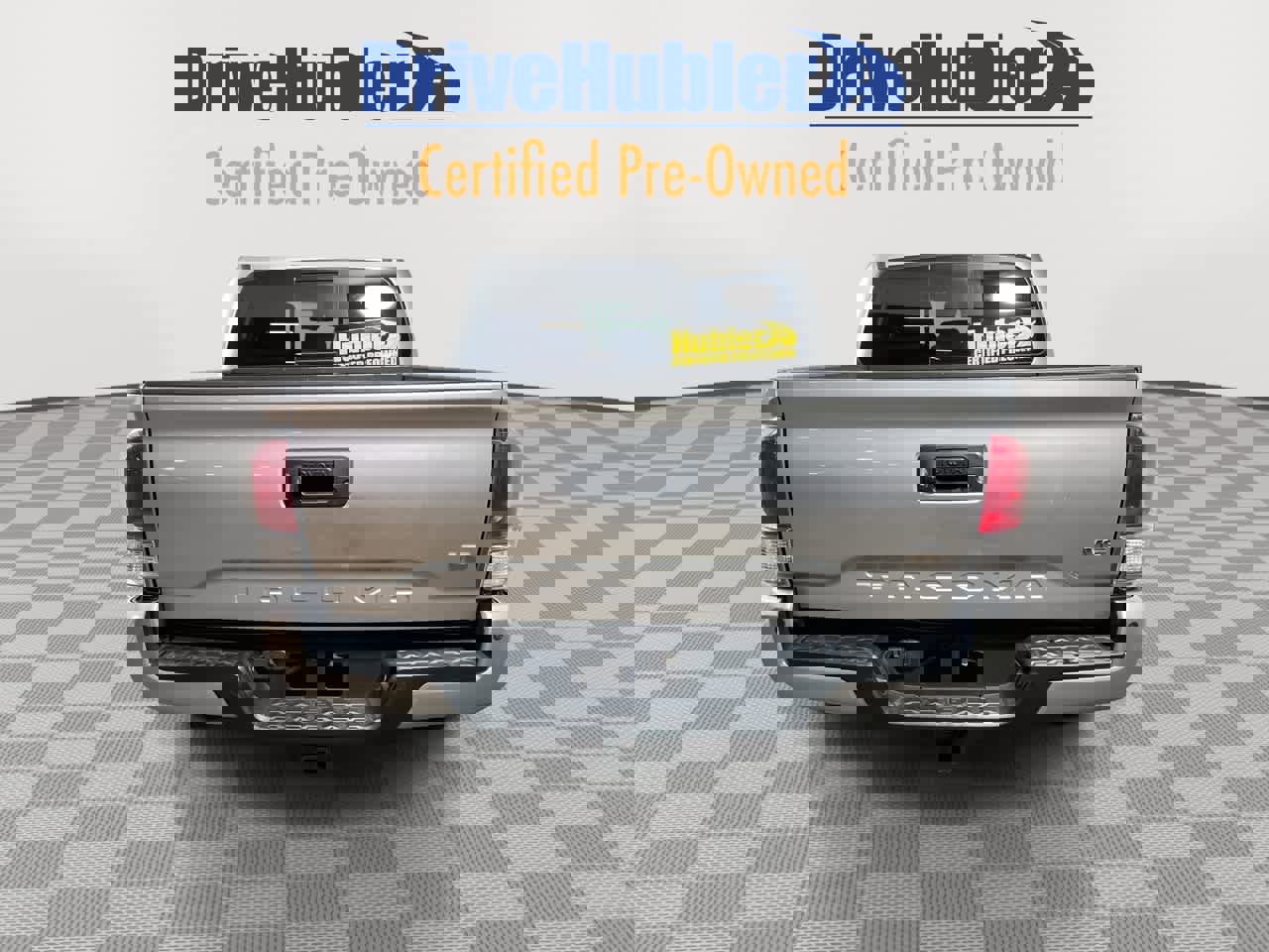 Used 2023 Toyota Tacoma TRD Off-Road image 4