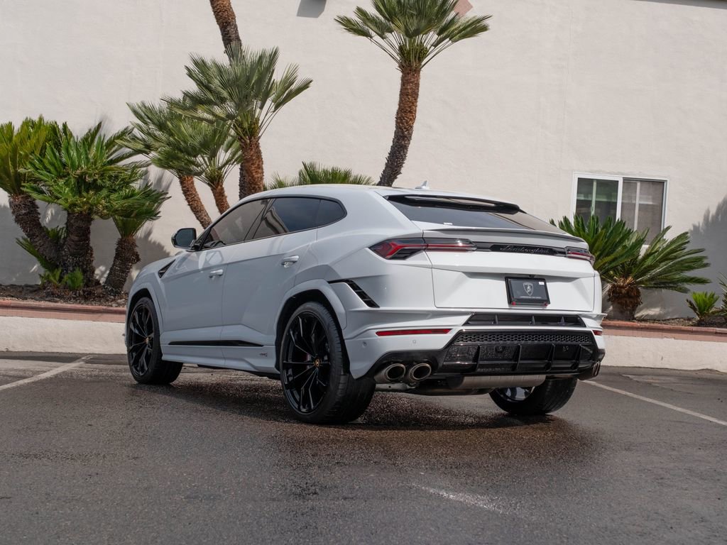 Used 2023 Lamborghini Urus S AWD/4WD image 17