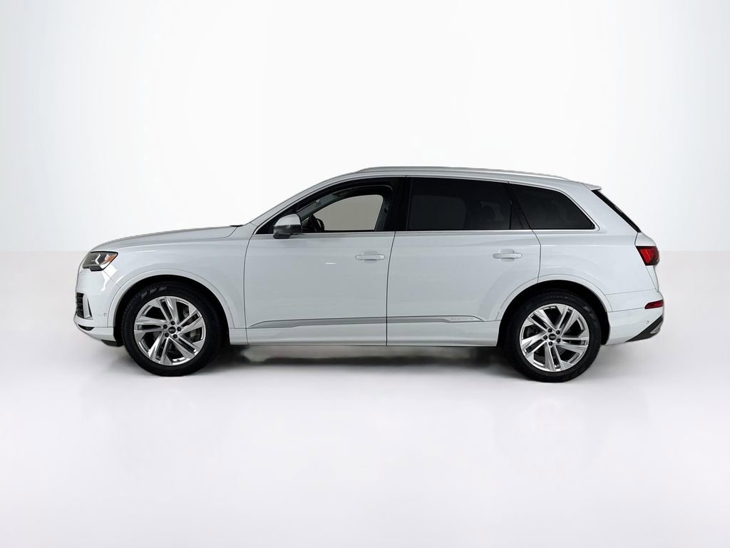 Used 2023 Audi Q7 3.0T Prestige w/ Prestige Package AWD/4WD image 2