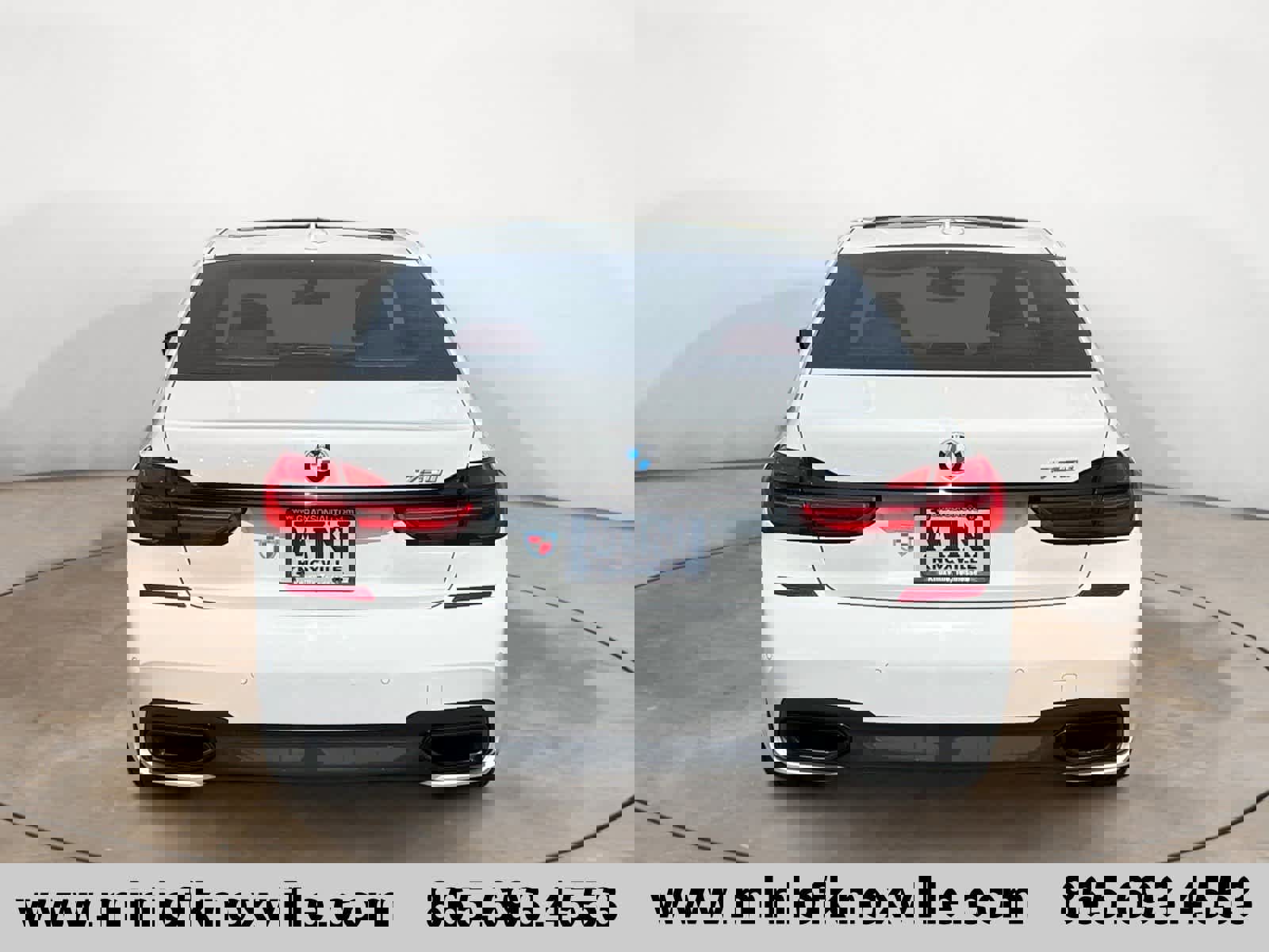 Used 2019 BMW 750i w/ Executive Package image 4