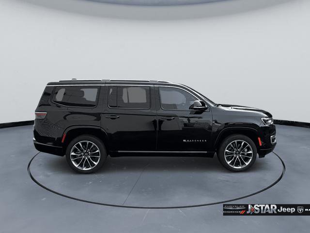 Used 2024 Jeep Wagoneer Series III w/ Premium Group I AWD/4WD image 4