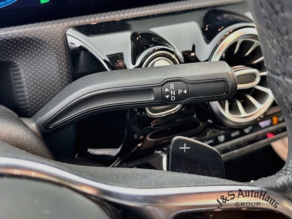 Used 2020 Mercedes-Benz CLA 250 image 21