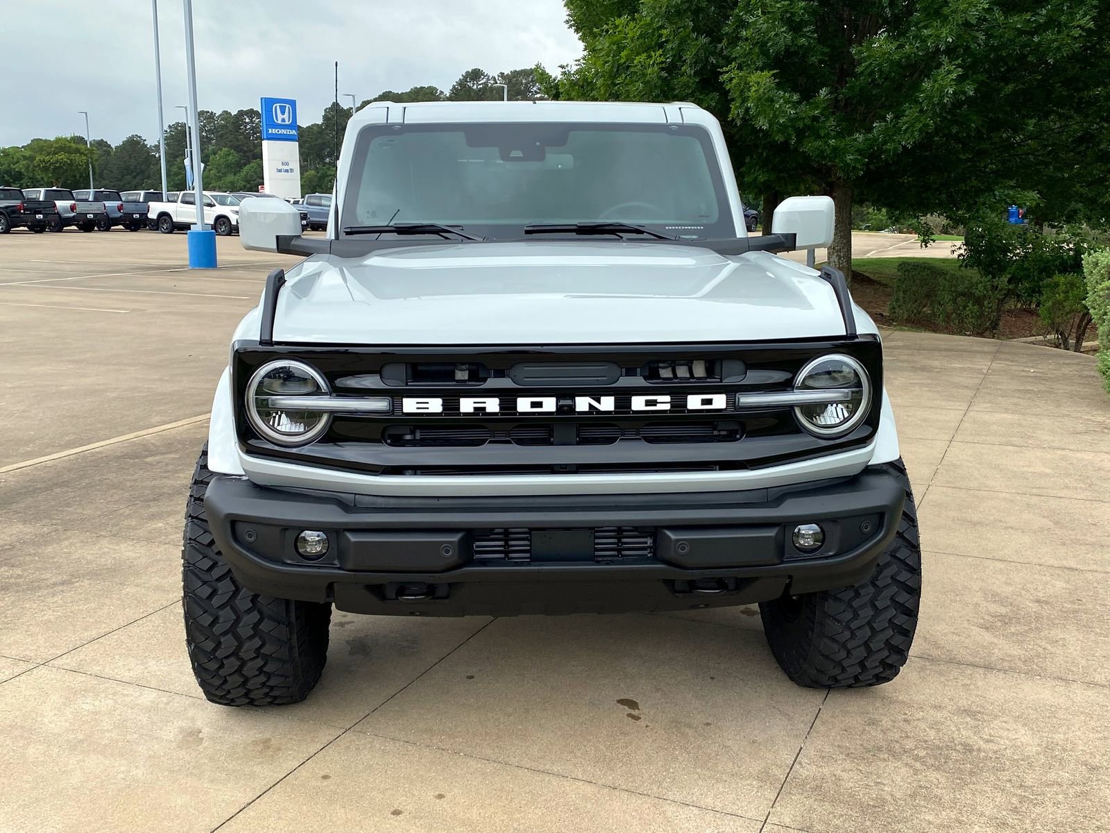 Used 2026 Ford Bronco Outer Banks AWD/4WD video 2