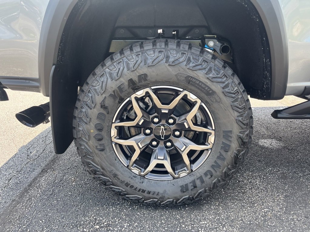 New 2025 Chevrolet Colorado ZR2 image 40