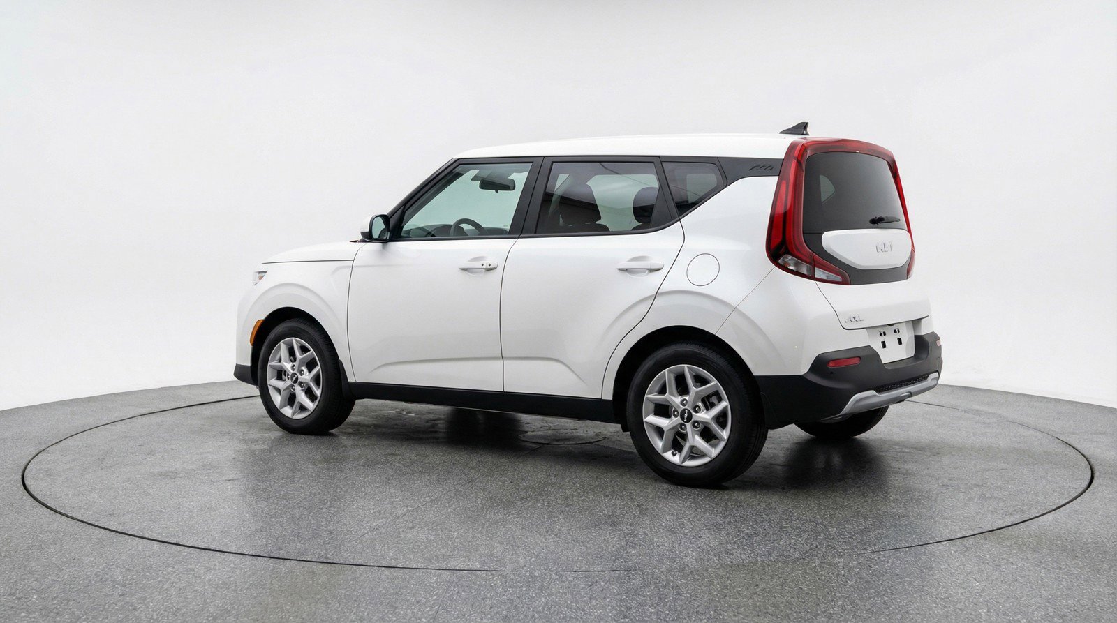 Used 2025 Kia Soul LX w/ LX Technology Package image 6