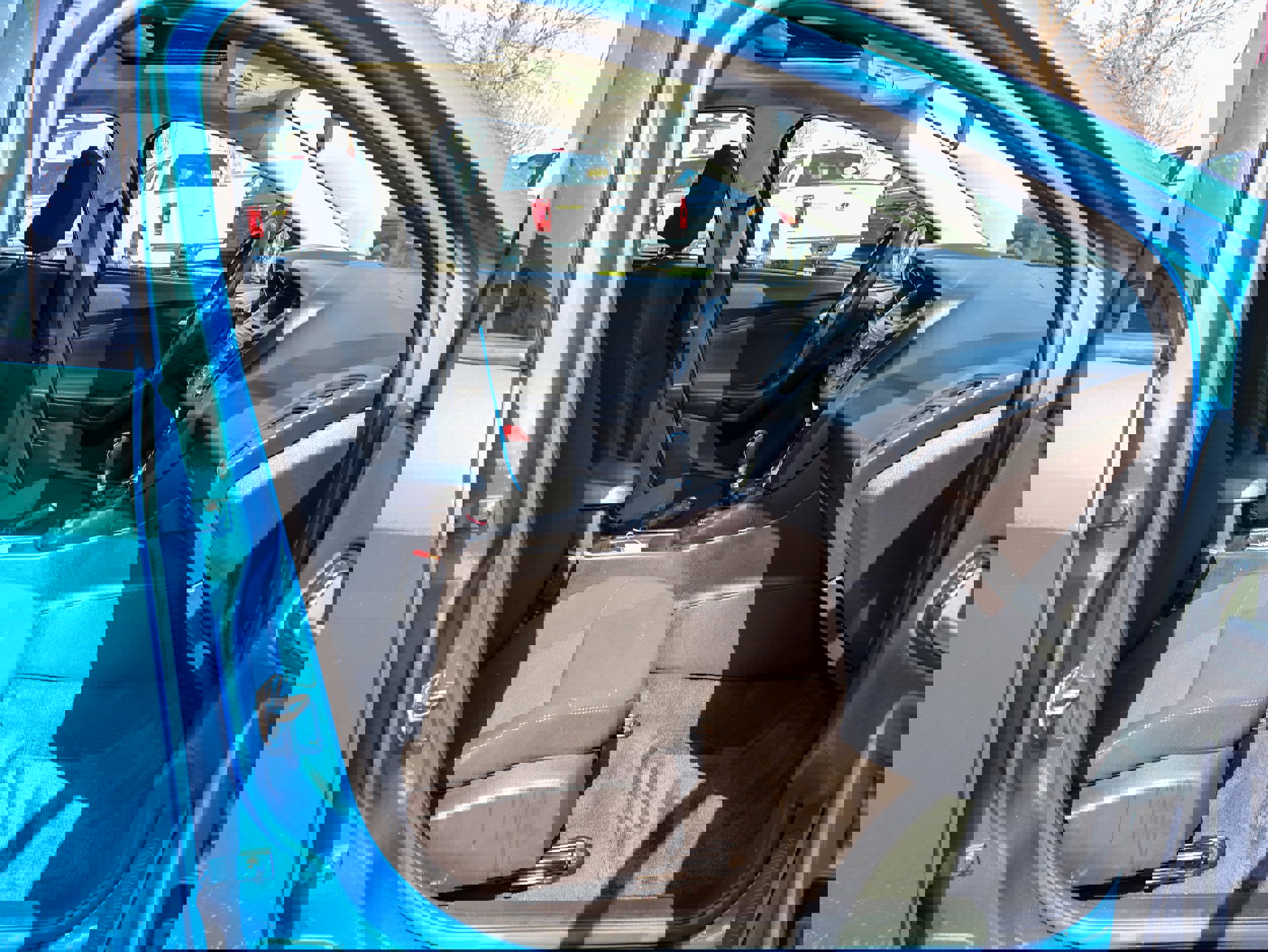 Used 2015 Ford Focus SE w/ Reverse Sensing Package image 22