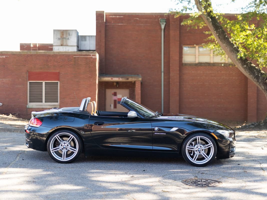 Used 2011 BMW Z4 sDrive35is RWD image 7