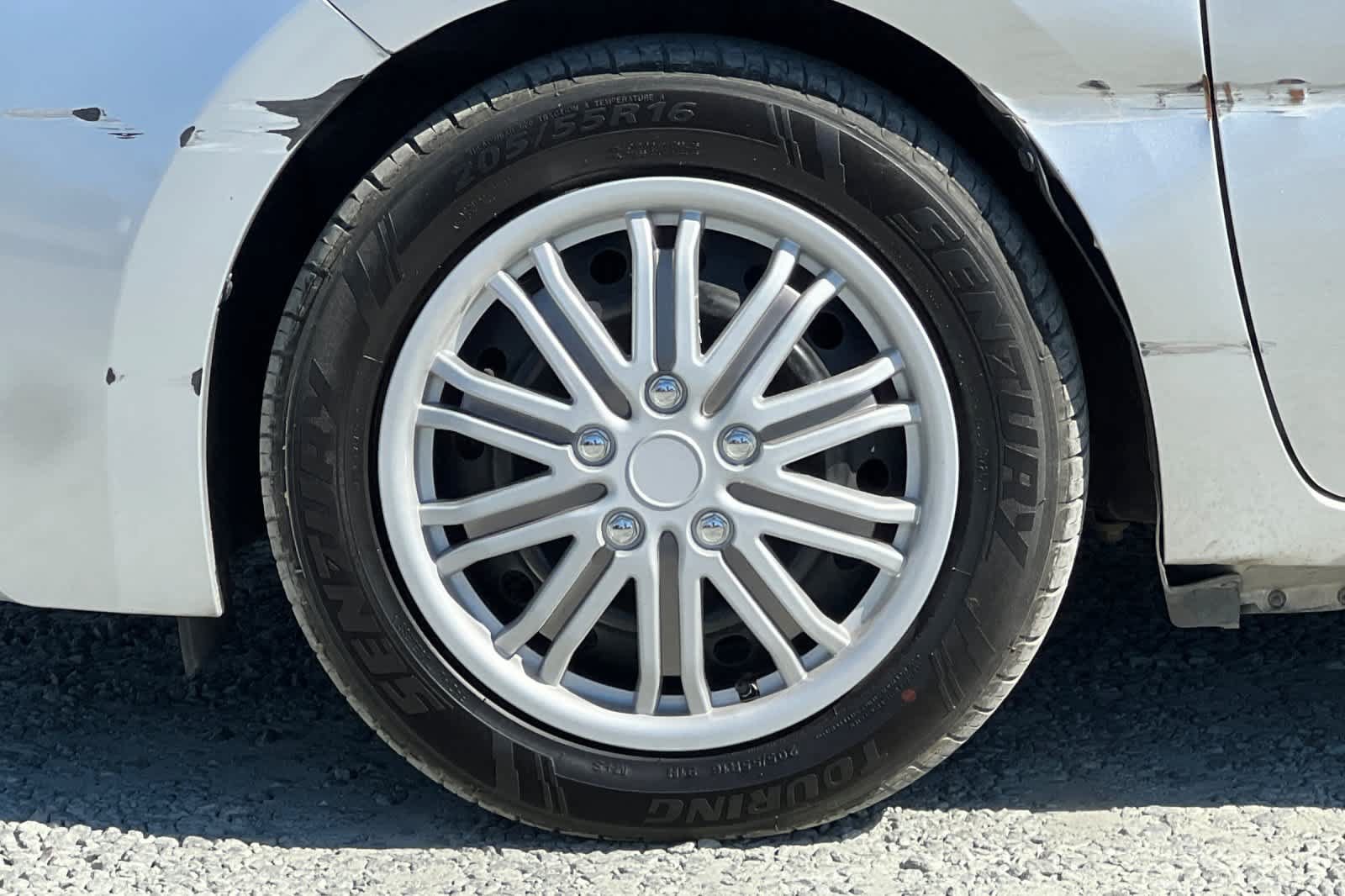 Used 2016 Toyota Corolla LE FWD image 33
