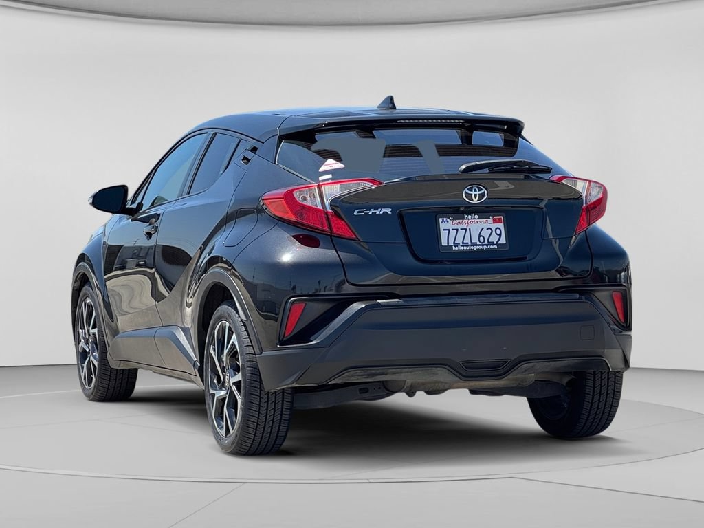 Used 2018 Toyota C-HR XLE FWD image 32
