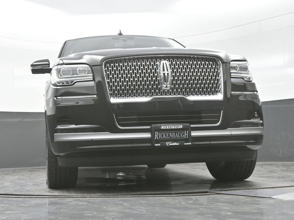 Used 2022 Lincoln Navigator Reserve AWD/4WD image 22