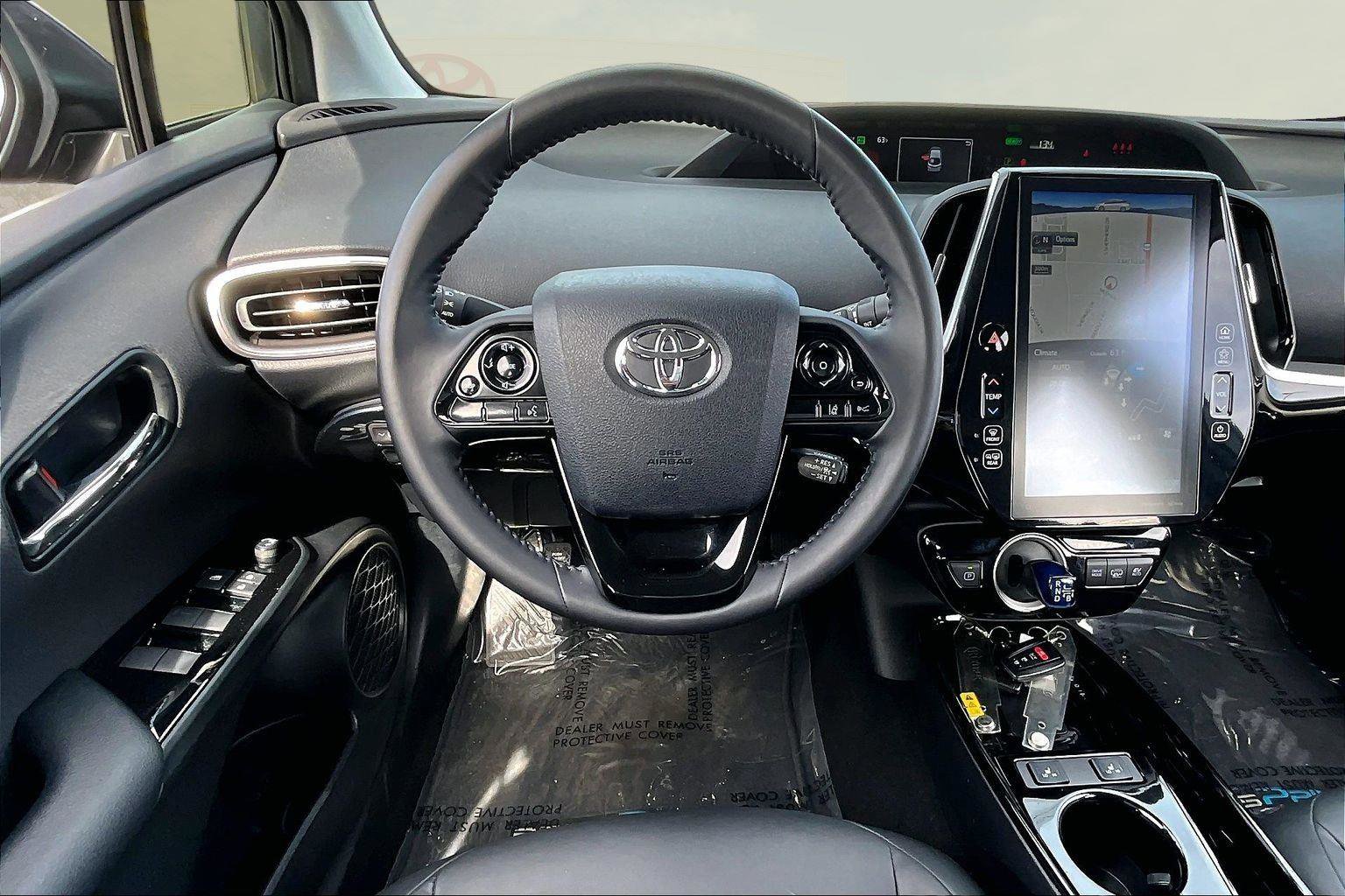 Used 2022 Toyota Prius Prime XLE image 5