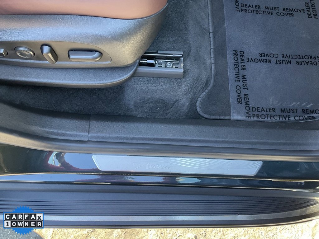 Used 2020 Buick Enclave Avenir w/ Avenir Technology Package image 74