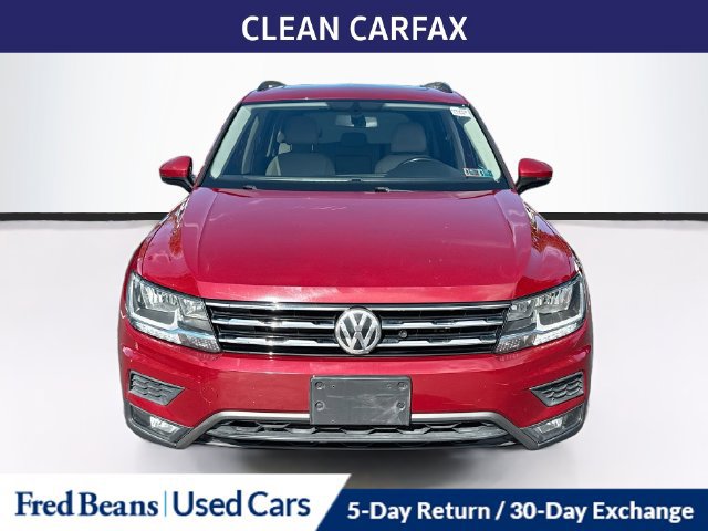 Used 2018 Volkswagen Tiguan SE w/ Panoramic Sunroof Package AWD/4WD image 2