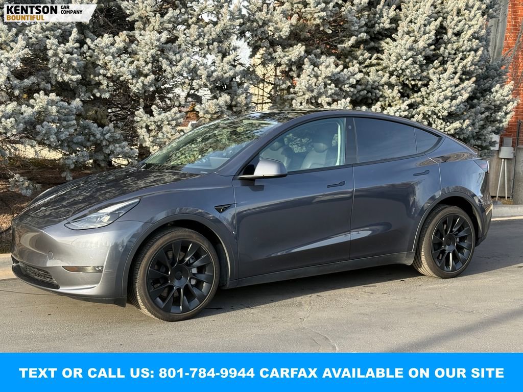 Used 2023 Tesla Model Y Long Range image 1