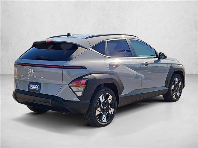 Used 2025 Hyundai Kona SEL FWD image 5